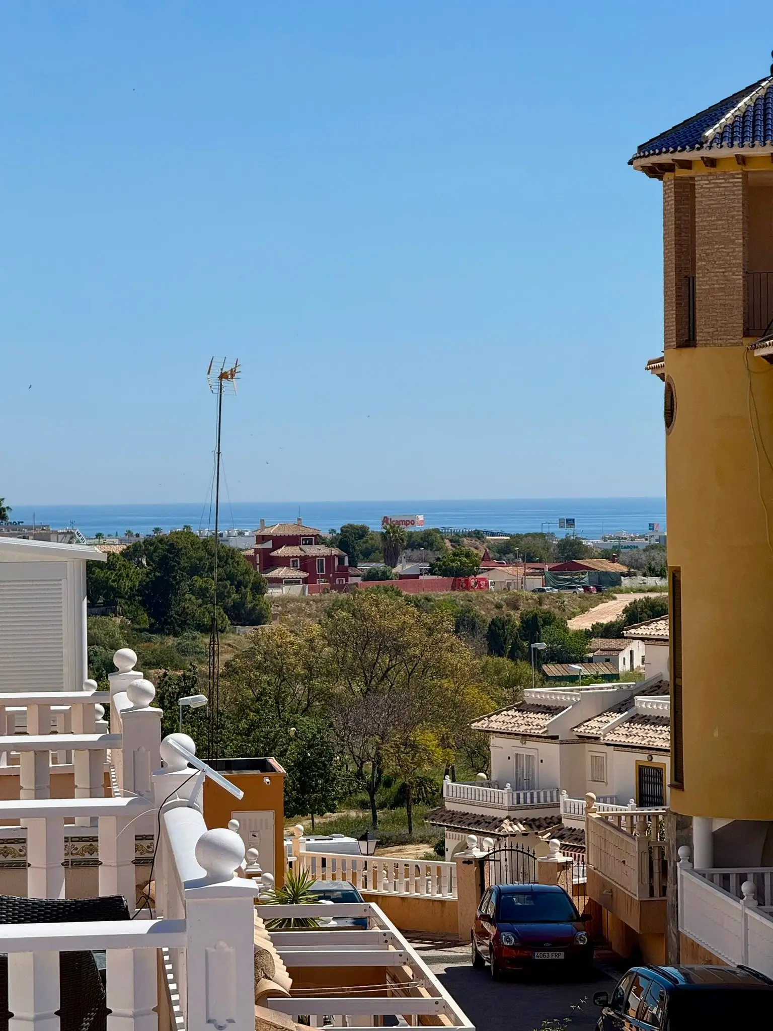 Renovated quad villa with sea views in Orihuela Costa, photo 2 of 32