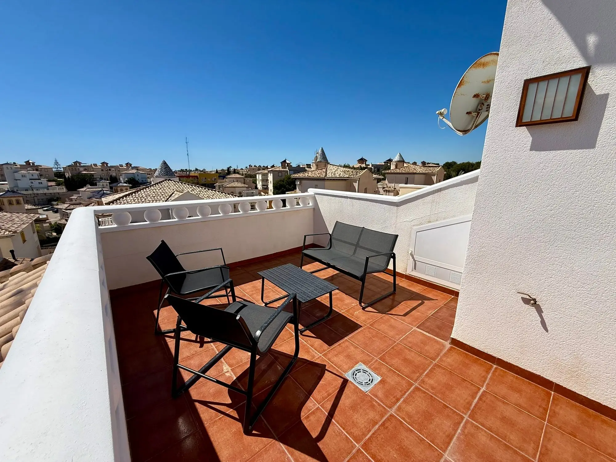 Renovated quad villa with sea views in Orihuela Costa, photo 4 of 32