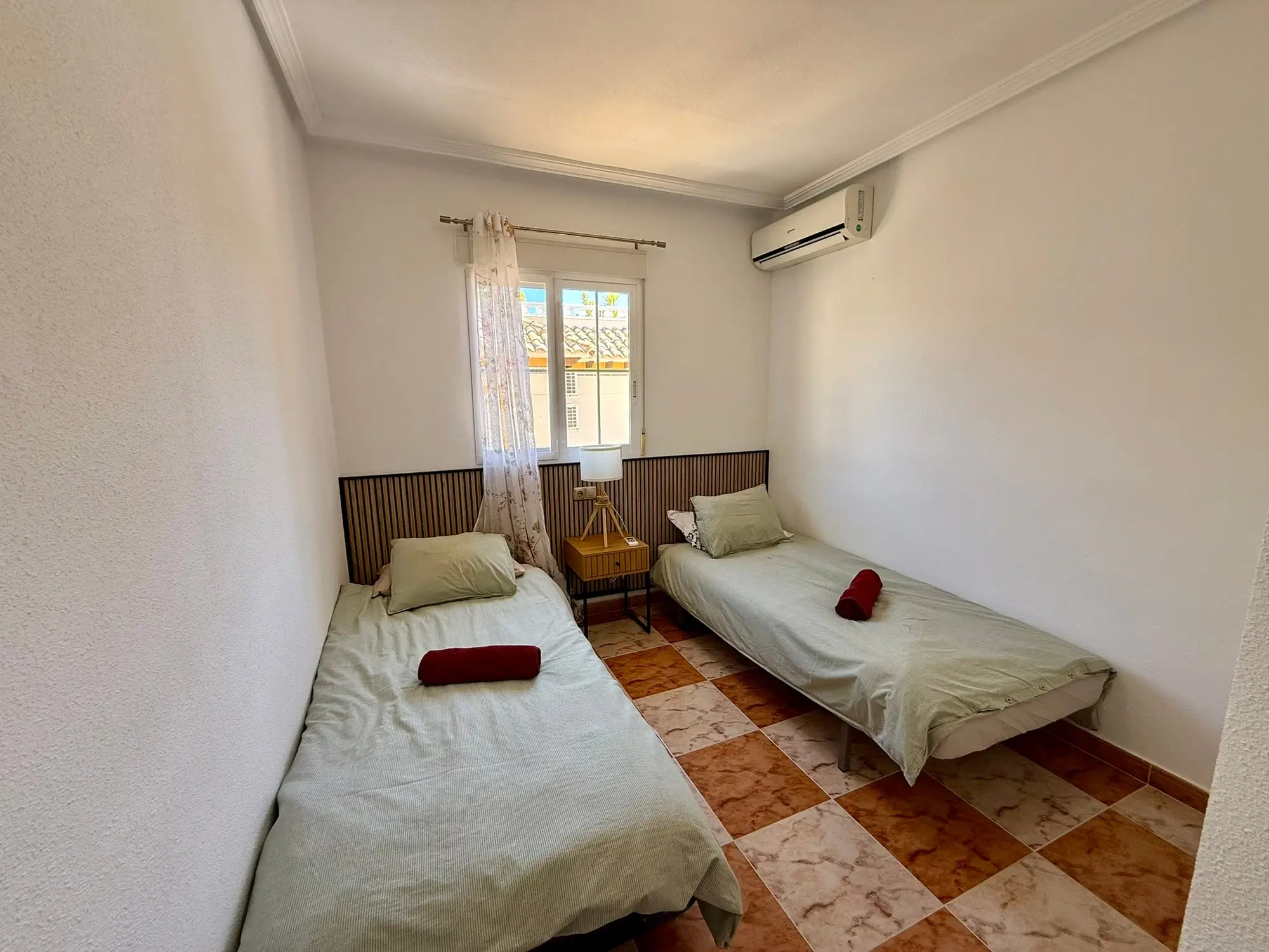 Renovated quad villa with sea views in Orihuela Costa, photo 18 of 32
